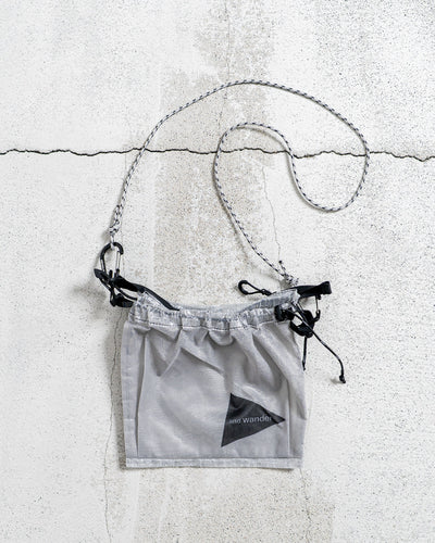 and wander UL sacoche with Dyneema / Dyneema® 複合纖維輕量防潑水隨身包