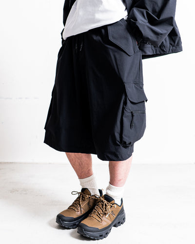 +phenix TECH WIDE CARGO SHORTS / 機能口袋工裝短褲
