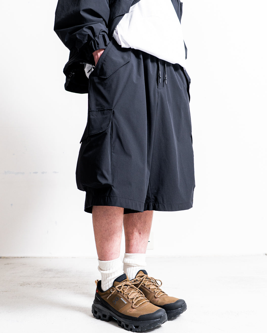 +phenix TECH WIDE CARGO SHORTS / 機能口袋工裝短褲