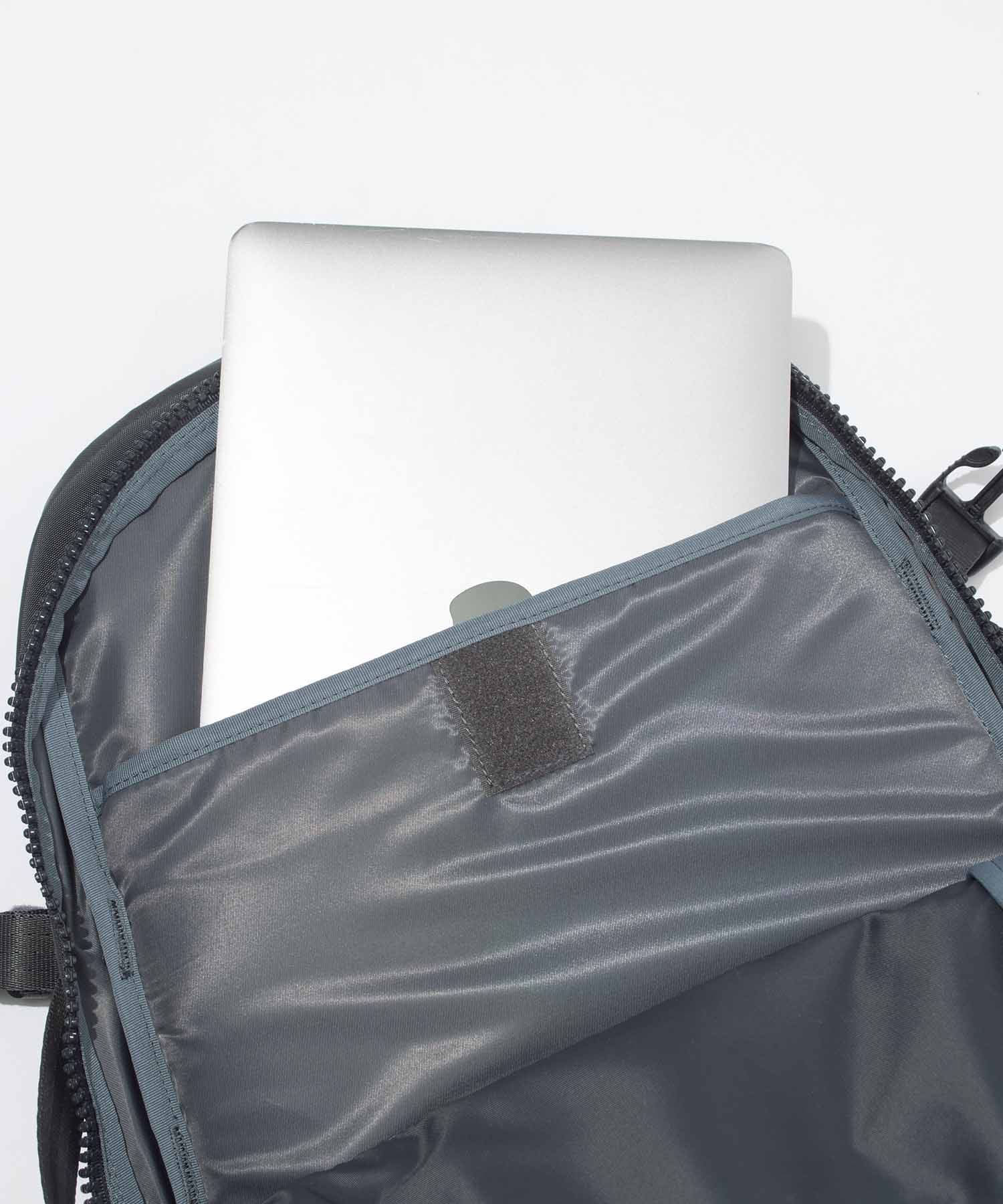 F/CE. 420 re/cor TRAVEL BP  / 33公升 後背包