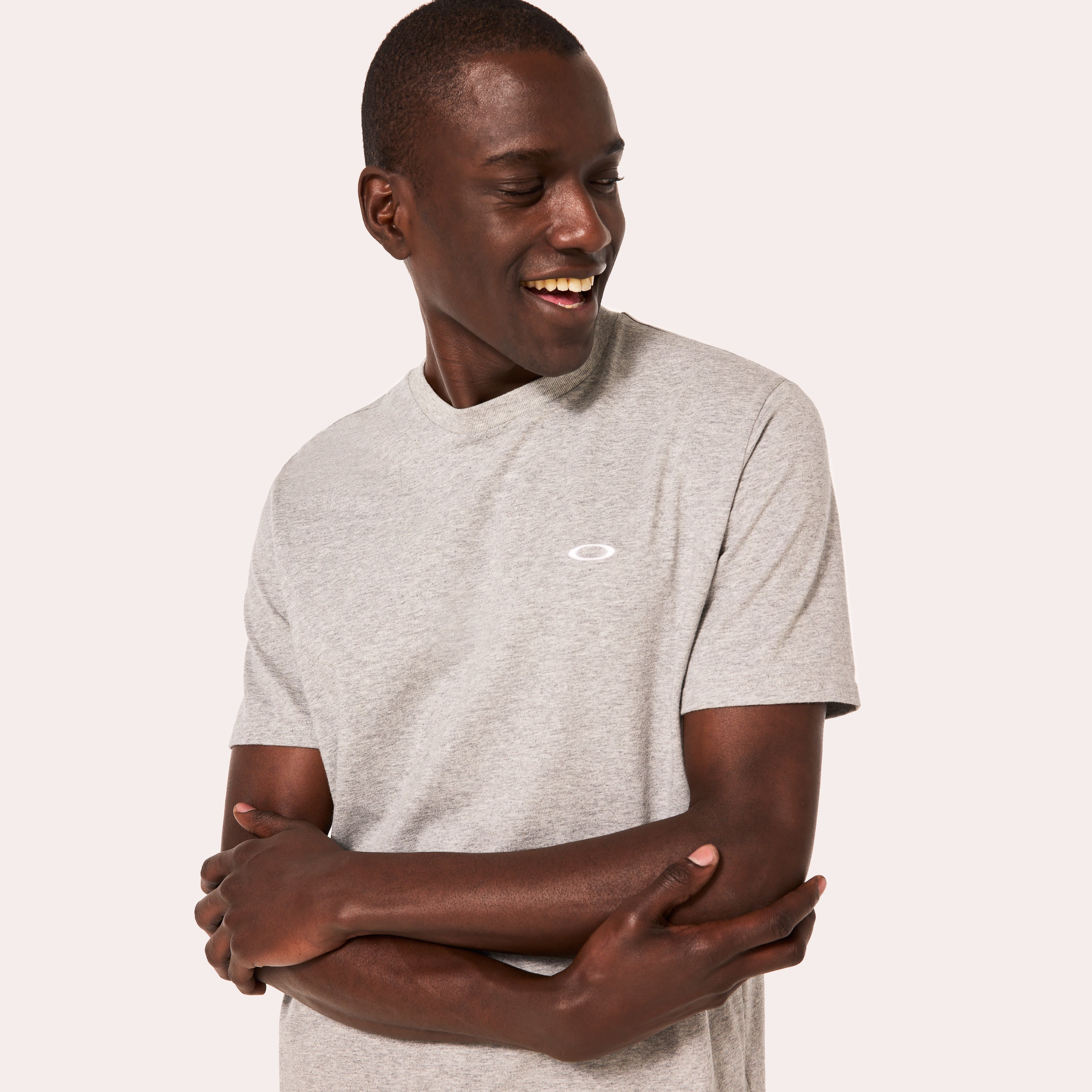 OAKLEY Relax Tee 2.0 / 刺繡小標 棉質 短袖T恤