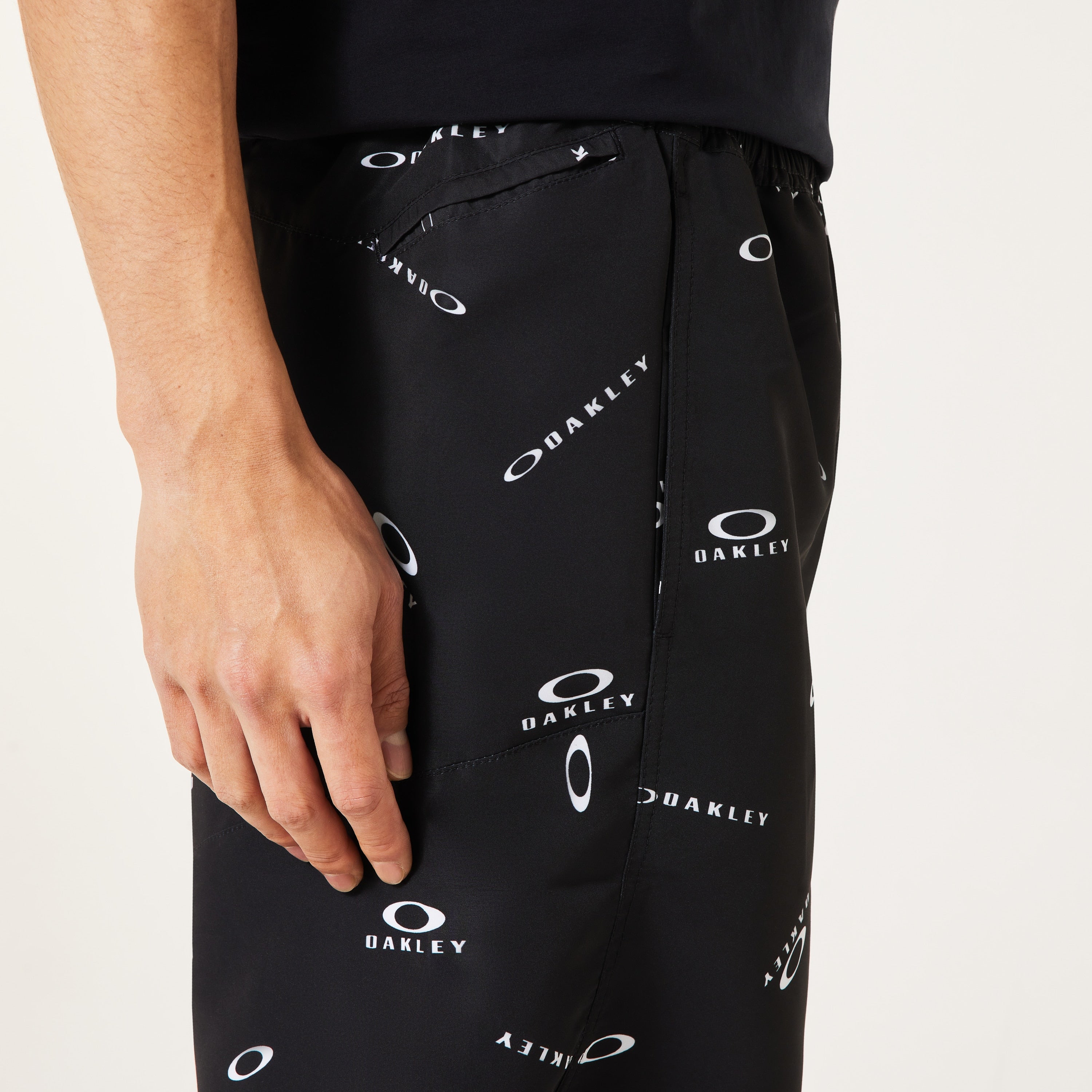 OAKLEY Enhance Allmighty Shorts 7.0" / 尼龍速乾 海灘短褲
