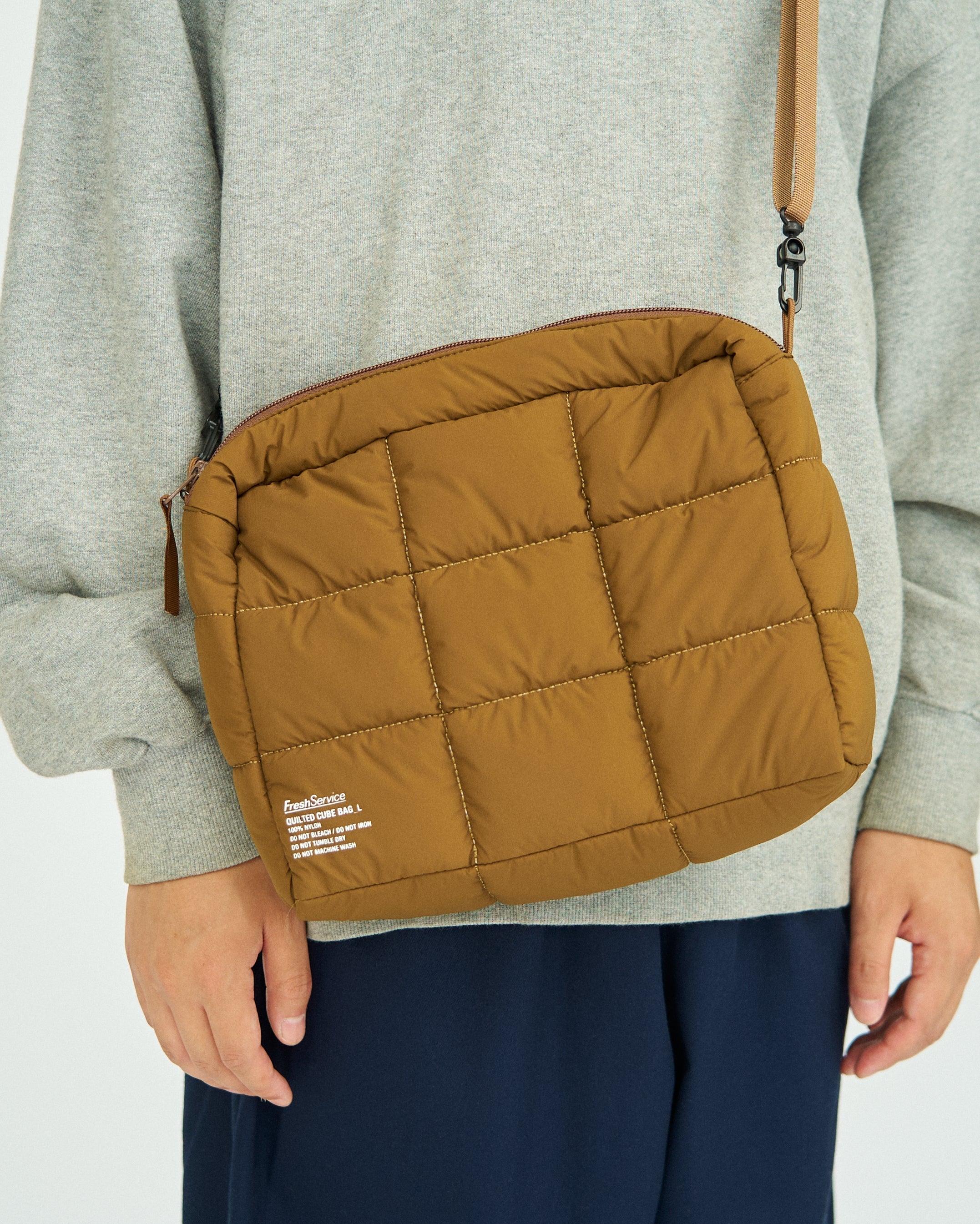 FreshService QUILTED CUBE BAG_L / 立體絎縫立方尼龍肩背包 （大）