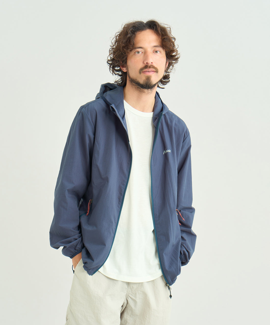 NANGA DotAir® COMFY ZIP PARKA / 透氣輕量 DotAir® 機能拉鍊連帽外套