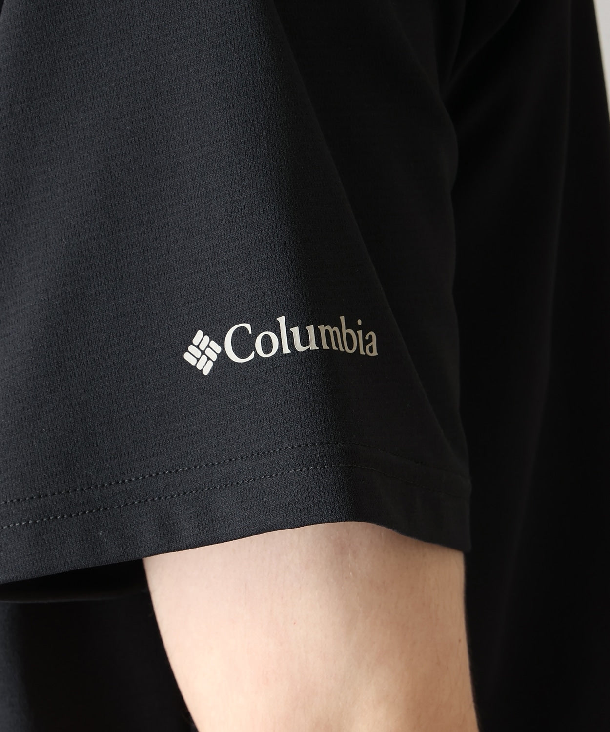 COLUMBIA Wildstep Path™ Graphic SS Tee / 吸濕速乾 防曬 小標 素面 短袖T恤