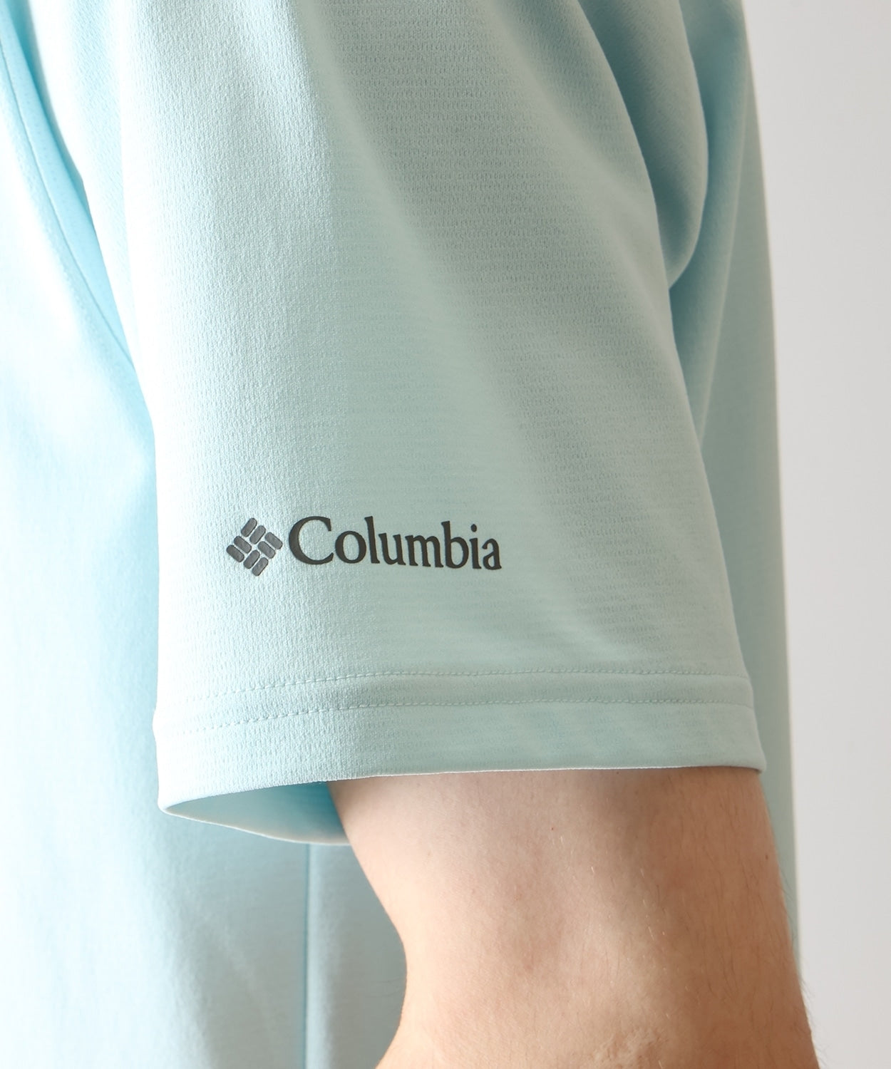 COLUMBIA Wildstep Path™ Graphic SS Tee / 吸濕速乾 防曬 小標 素面 短袖T恤