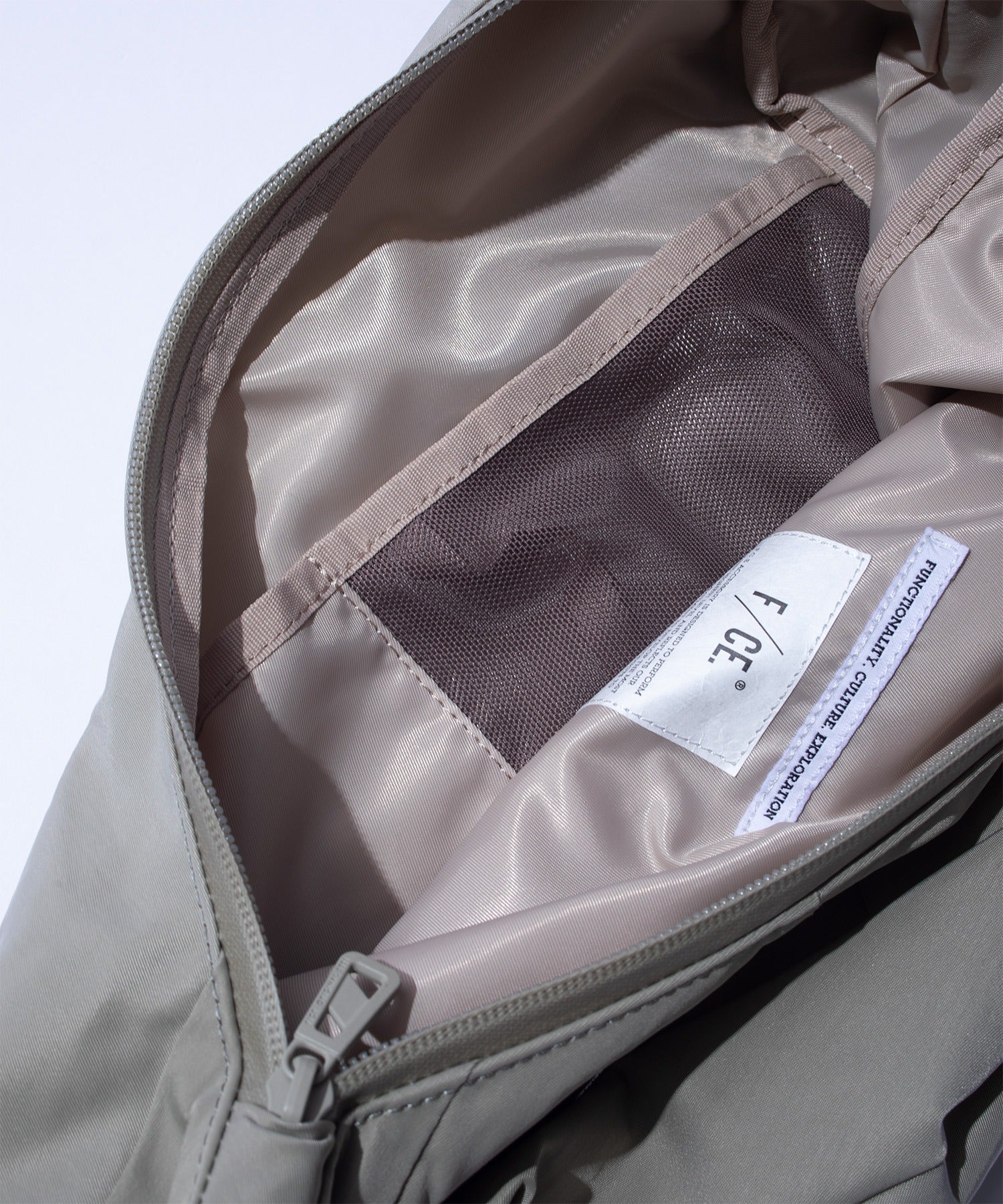 F/CE. / TEXTURED TWILL HORN MINI SHOULDER BAG 肩背包