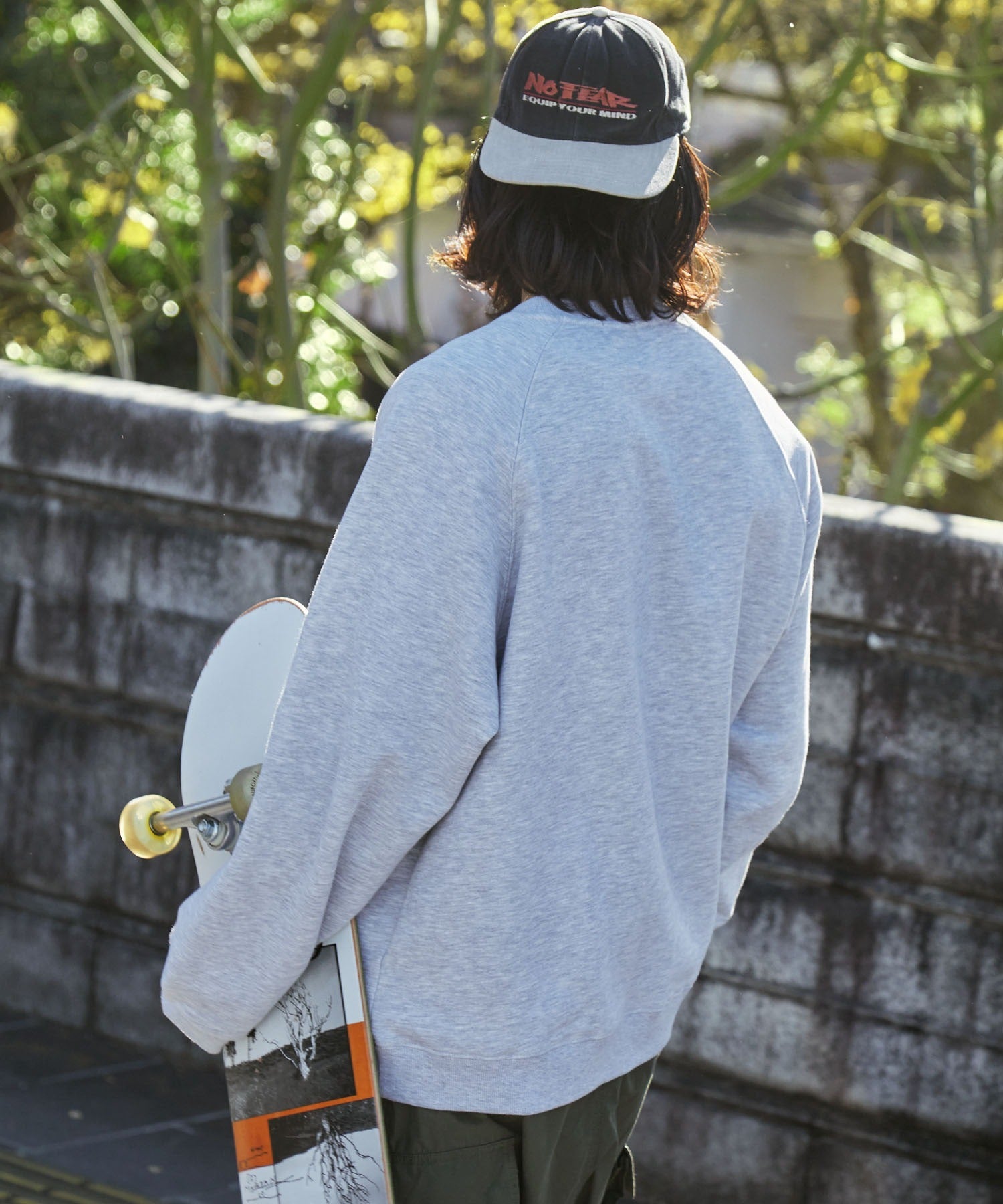 THE CRAFT CREW PRODUCTS／插肩袖圓領衫
