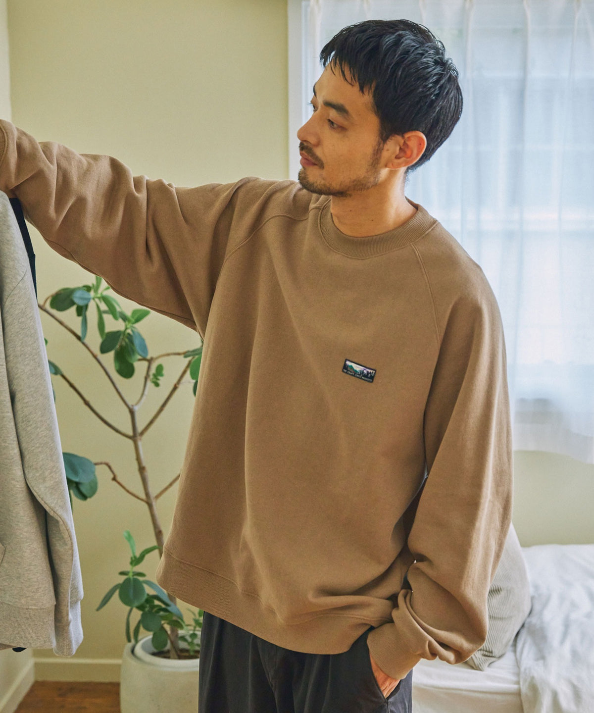 THE CRAFT CREW PRODUCTS／插肩袖圓領衫