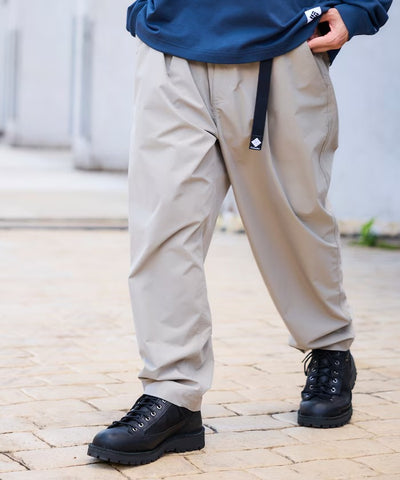 Columbia×FREAK'S STORE／日本聯名限定 寬版錐形登山褲