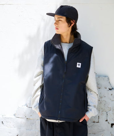 Columbia × FREAK'S STORE／日本聯名限定 雙面穿刷毛 立領背心