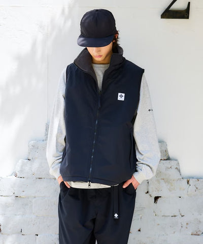 Columbia × FREAK'S STORE／日本聯名限定 雙面穿刷毛 立領背心