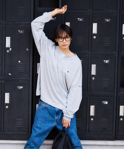 Columbia×FREAK'S STORE／亨利領 長袖T恤（日本聯名限定）