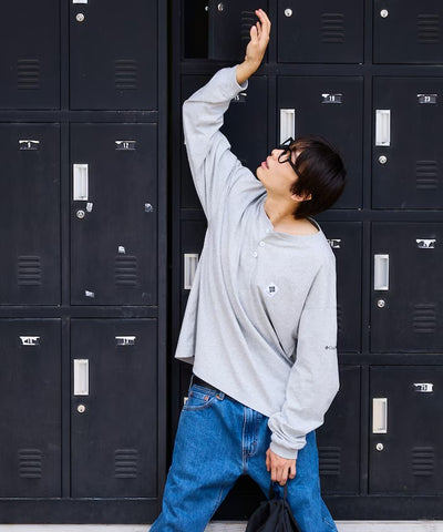 Columbia×FREAK'S STORE／亨利領 長袖T恤（日本聯名限定）
