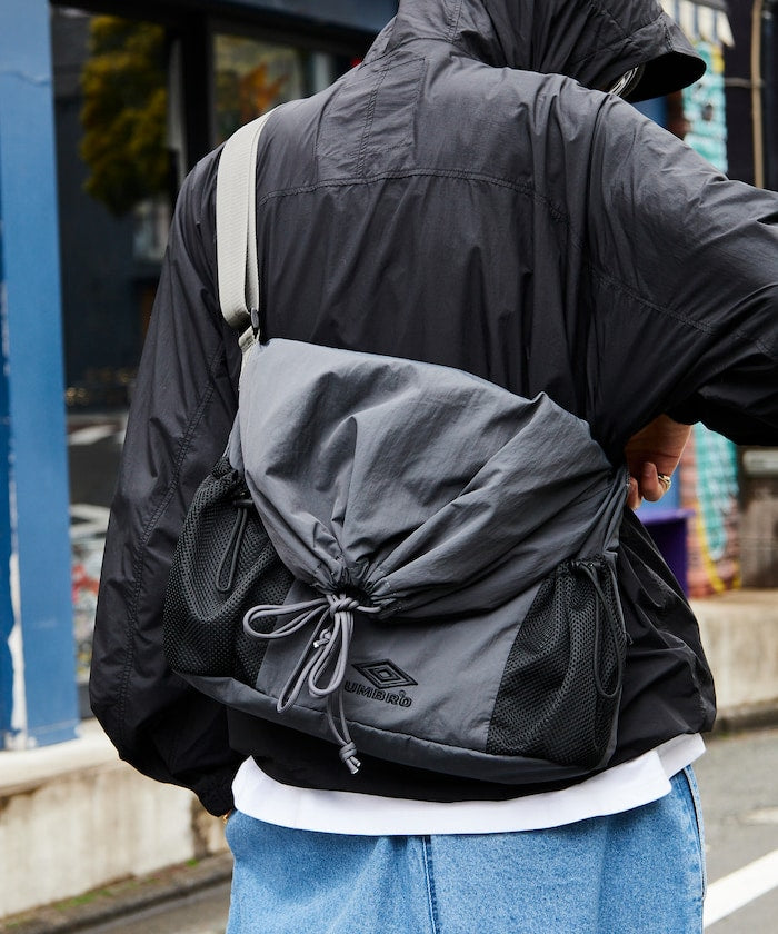 UMBRO / 別注尼龍斜背包