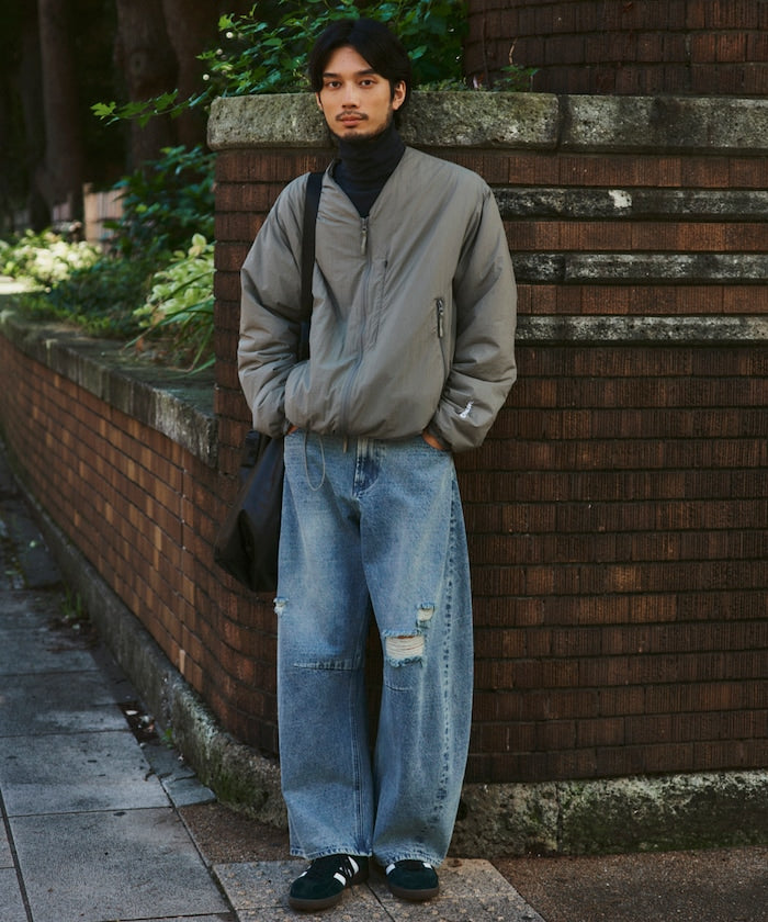 FREAK'S STORE / 寬鬆仿舊弧形牛仔褲