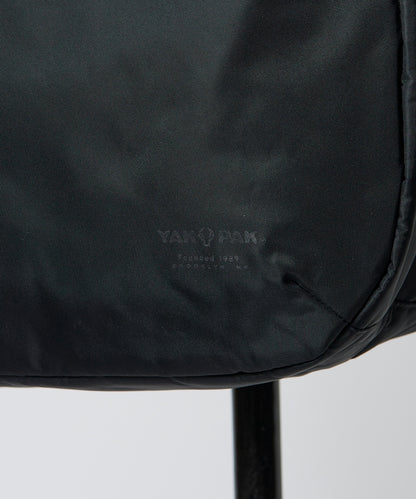 YAKPAK  / 機能輕量單肩包