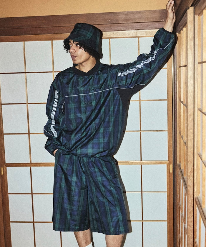 UMBRO/ 別注尼龍寬鬆短褲