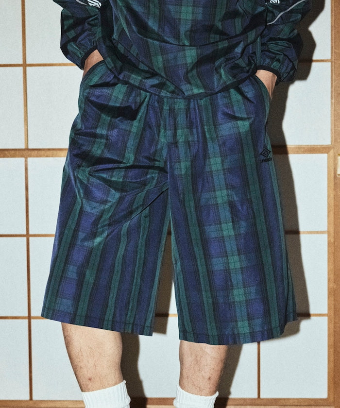 UMBRO/ 別注尼龍寬鬆短褲