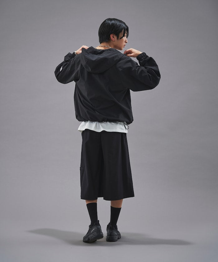 UMBRO / 別注尼龍寬版短褲