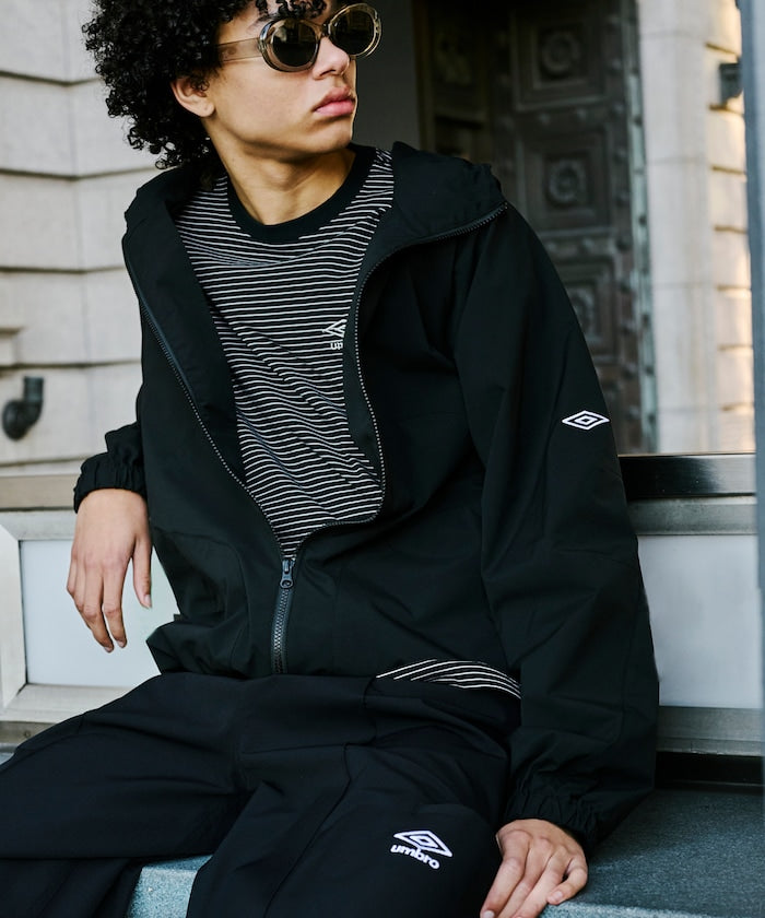 UMBRO / 別注尼龍寬版短褲