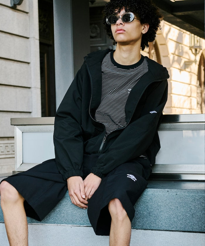 UMBRO / 別注尼龍寬版短褲