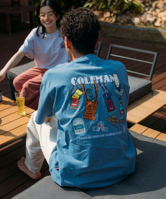 Coleman × FREAK'S STORE fes scene / 背後插畫 短袖T恤