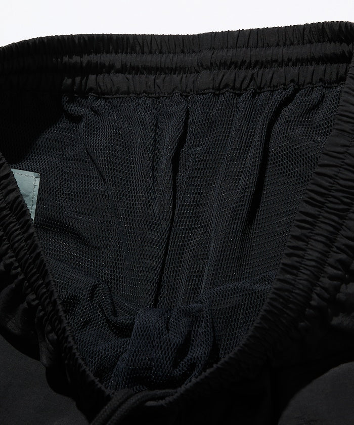 CAHLUMN Recycled Nylon Track Shorts / 回收尼龍輕機能短褲