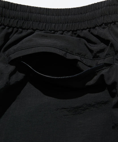 CAHLUMN Recycled Nylon Track Shorts / 回收尼龍輕機能短褲