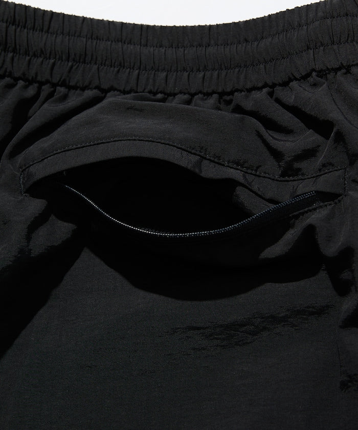 CAHLUMN Recycled Nylon Track Shorts / 回收尼龍輕機能短褲