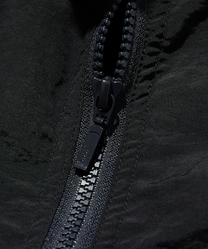 CAHLUMN Recycled Nylon Track Jacket / 再生尼龍輕量運動外套