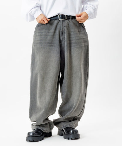 FREAK’S STORE / 錐形牛仔褲