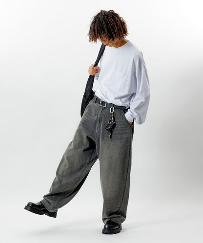 FREAK’S STORE / 錐形牛仔褲