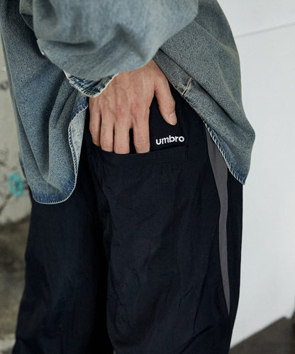 UMBRO / TECH NYLON PANTS 機能長褲