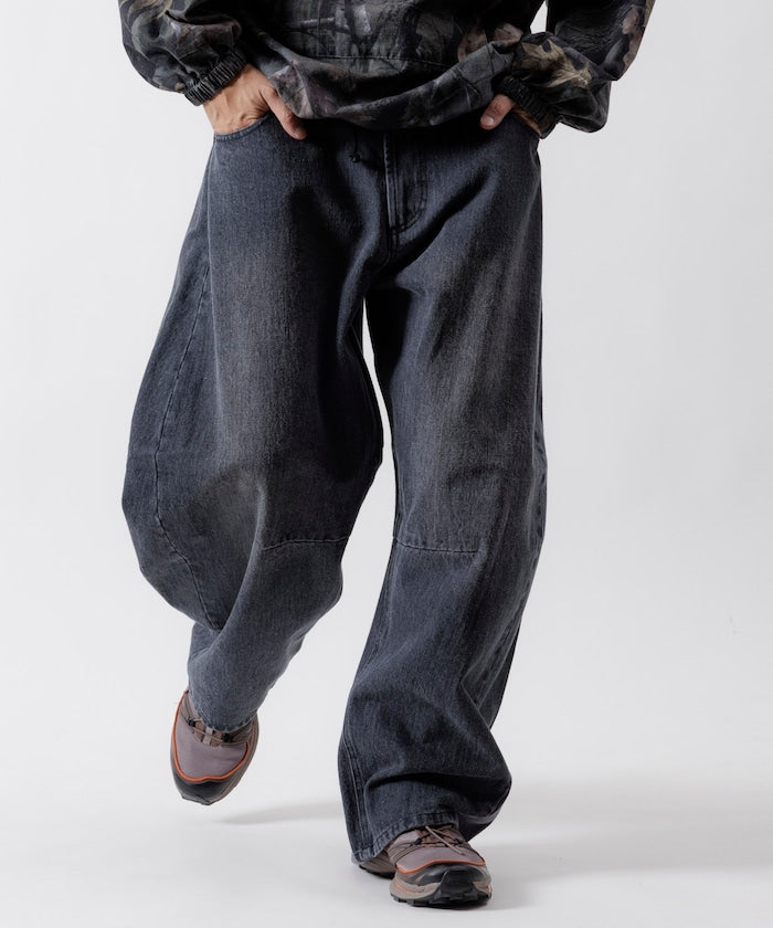 FREAK’S STORE / 彎刀牛仔褲