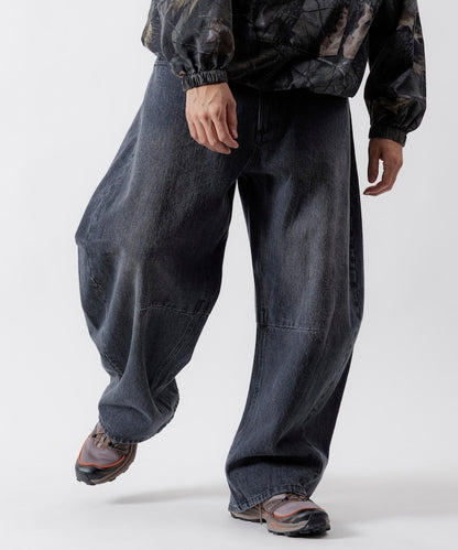 FREAK’S STORE / 彎刀牛仔褲