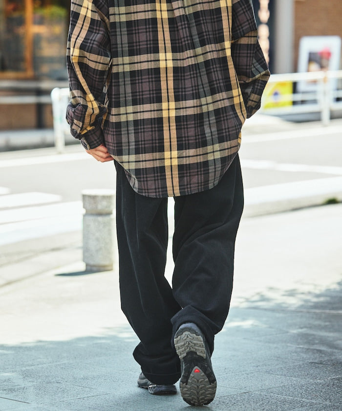 NAUTICA / 燈芯絨寬版褶裝長褲