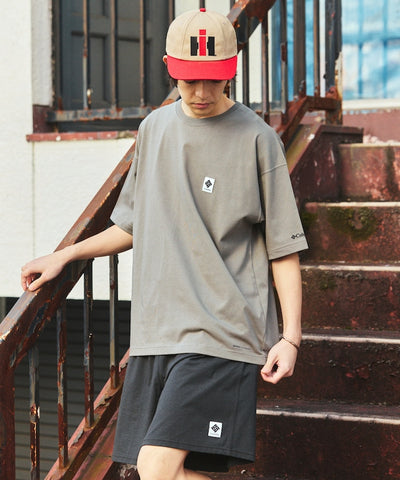 COLUMBIA x FREAK’S STORE / 背面印花 短袖T恤