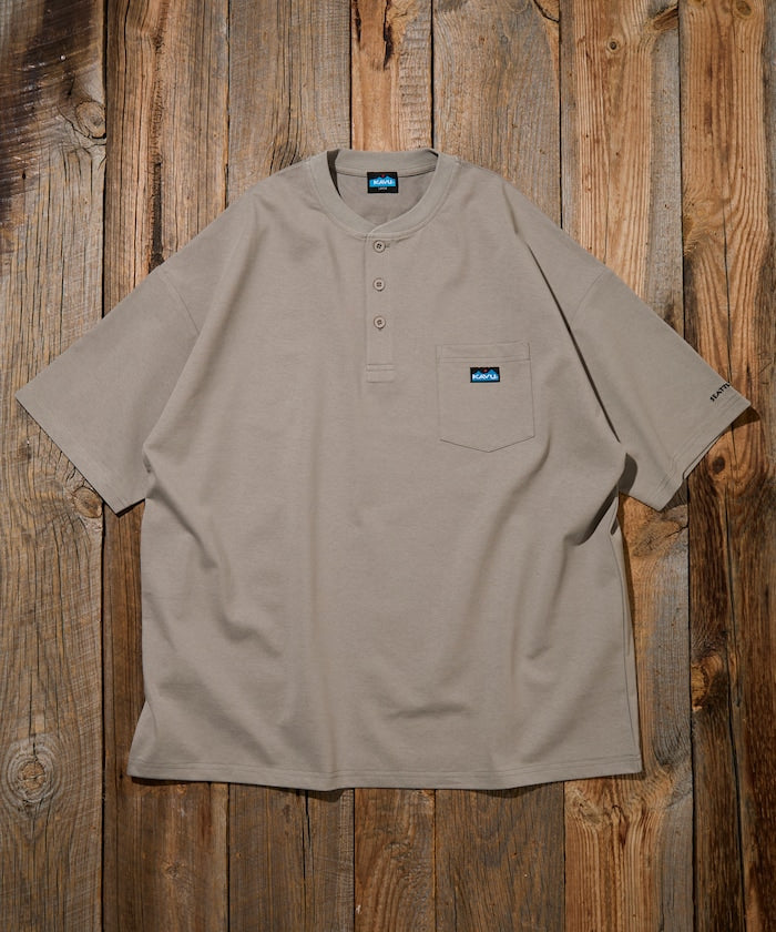 KAVU  × FREAK'S STORE / 刺繡亨利領 短袖T恤