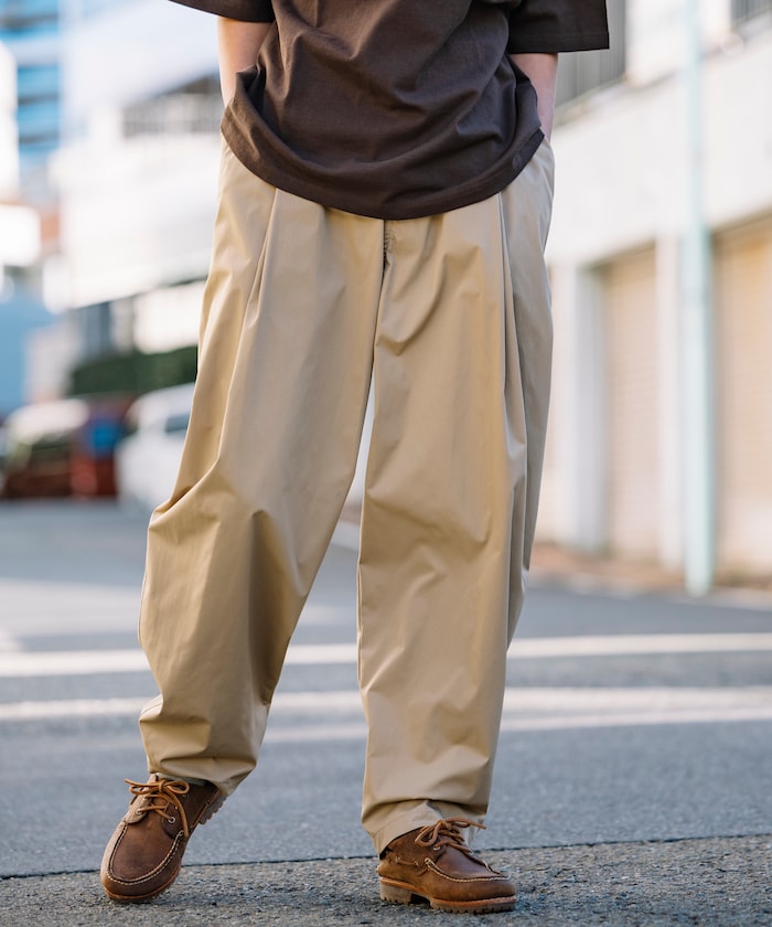 FREAK'S STORE / 雙褶斜紋布長褲