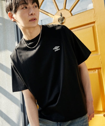 UMBRO / 吸水速乾 刺繡標誌 短袖T恤