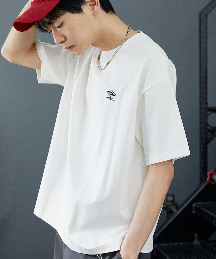 UMBRO / 吸水速乾 刺繡標誌 短袖T恤