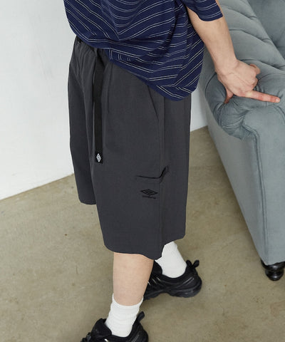 UMBRO / 打褶短褲
