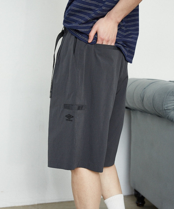 UMBRO / 打褶短褲
