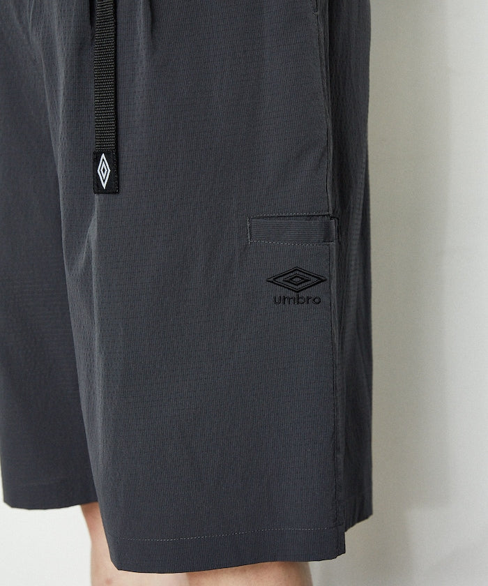 UMBRO / 打褶短褲