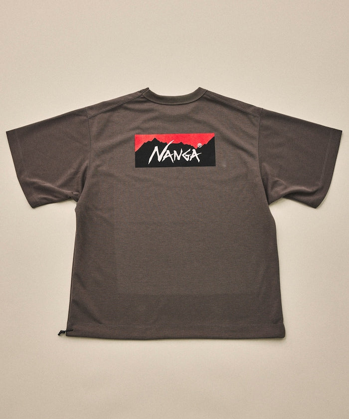 NANGA x FREAK'S STORE / 機能調節下擺 neo-PRO 背印短袖T恤