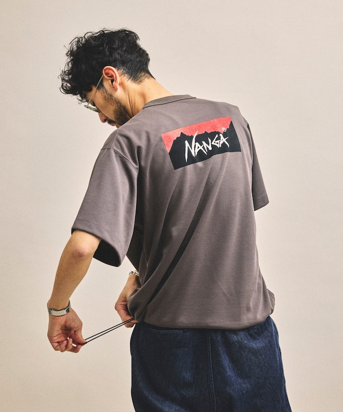 NANGA x FREAK'S STORE / 機能調節下擺 neo-PRO 背印短袖T恤