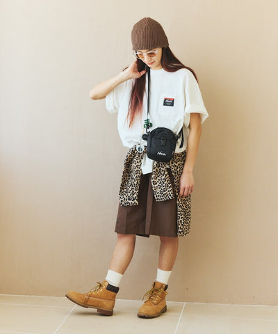NANGA 別注 ECO HYBRID CONTOUR LOGO TEE / 等高線圖形口袋短袖 T 恤