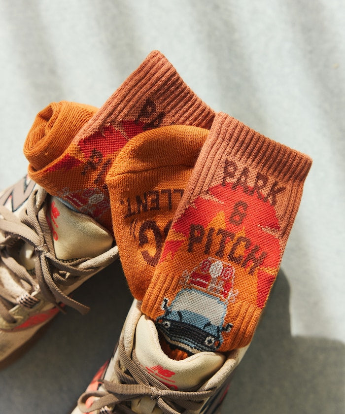 Coleman Socks insect shield / 圖案中筒襪