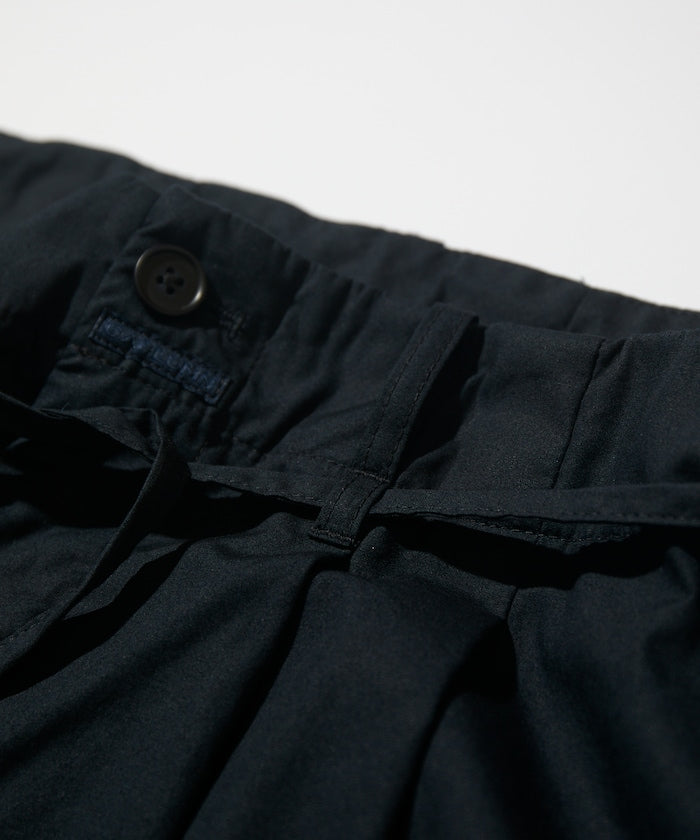 CAHLUMN Broadcloth 2 Tuck Trousers / 高密度平織棉布雙褶長褲